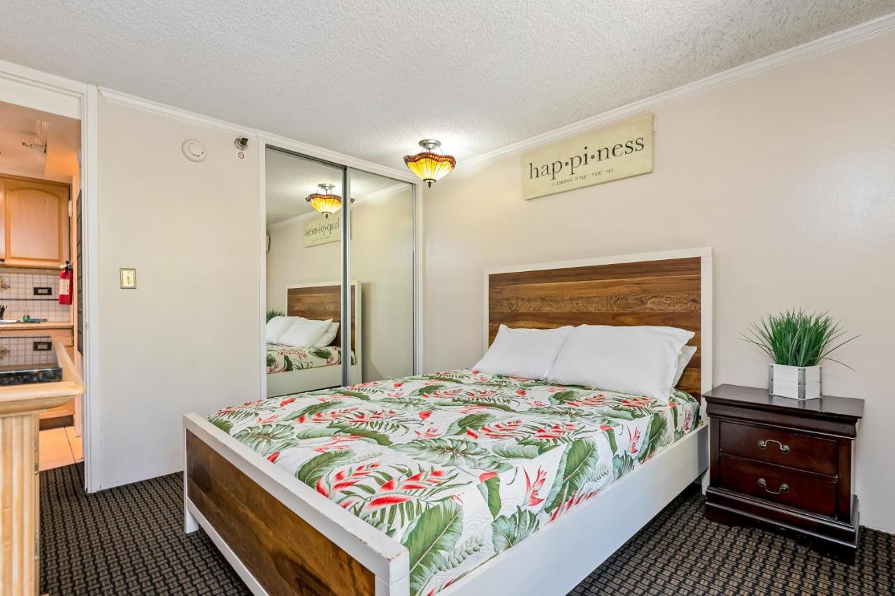 The Bamboo Oasis At Bamboo Waikiki #307 Daire Honolulu Dış mekan fotoğraf